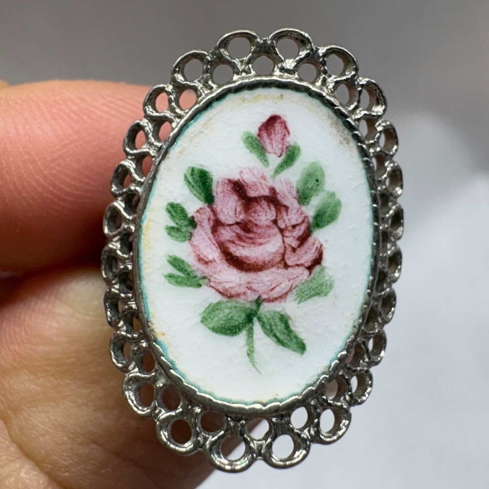Beaucraft Beau-Ster Rose Ring Womens Size 4.75 Silver Good Enamel Floral Vintage